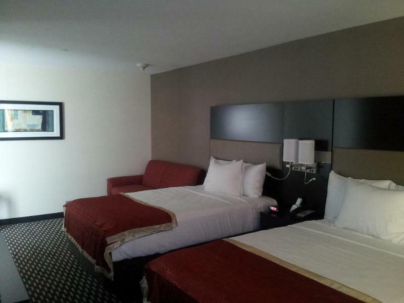 Howard Johnson By Wyndham Jamaica Ny Near Airtrain Jfk New York Extérieur photo